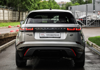 Подержанный автомобиль Land Rover Range Rover Velar 2017 года (7 фото)