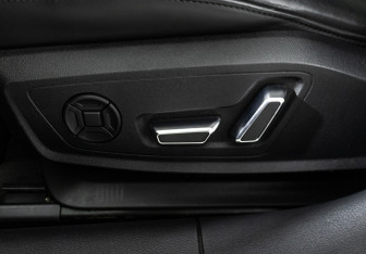 Подержанный автомобиль Audi A6 Sedan 2018 года (15 фото)