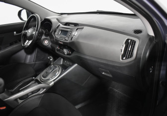 Подержанный автомобиль Kia Sportage 2014 года (12 фото)