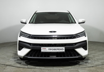 Подержанный автомобиль Москвич 6 2023 года (2 фото)