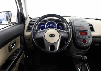 Подержанный автомобиль Kia Soul 2013 года (11 фото)