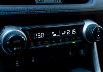 Новый Toyota RAV4 2025 (26 фото)