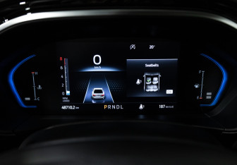 Подержанный автомобиль Ford Focus Hatchback 2021 года (12 фото)