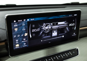 Подержанный автомобиль Haval Jolion 2023 года (16 фото)