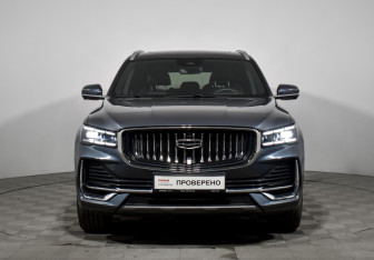 Подержанный автомобиль Geely Monjaro 2024 года (2 фото)