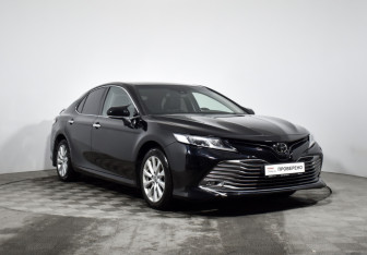 Подержанный автомобиль Toyota Camry Sedan 2021 года (3 фото)