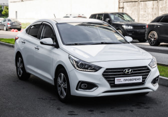 Подержанный автомобиль Hyundai Solaris Sedan 2019 года (5 фото)