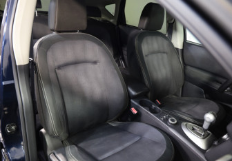 Подержанный автомобиль Nissan Qashqai 2010 года (18 фото)