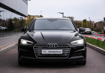 Подержанный автомобиль Audi A5 Liftback 2019 года (4 фото)