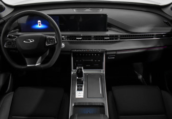 Подержанный автомобиль Chery Tiggo 7 Pro Max 2023 года (15 фото)