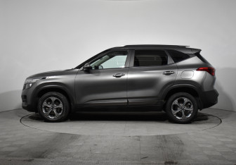 Подержанный автомобиль Kia Seltos 2021 года (8 фото)
