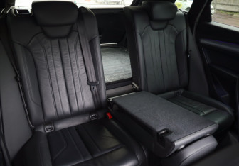 Подержанный автомобиль Audi Q5 2019 года (32 фото)