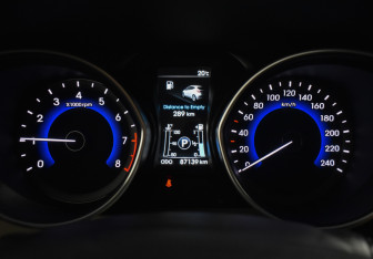 Подержанный автомобиль Hyundai i30 Hatchback 2014 года (22 фото)