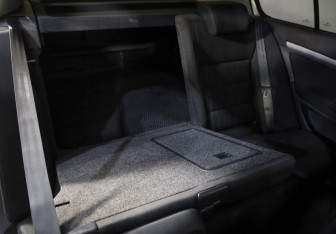 Подержанный автомобиль Skoda Octavia Liftback 2009 года (23 фото)