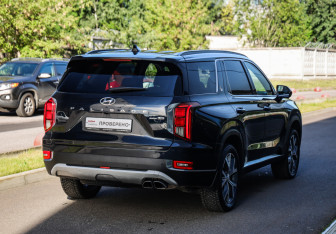 Подержанный автомобиль Hyundai Palisade 2020 года (7 фото)