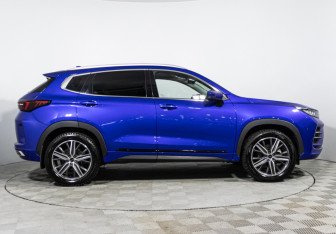 Подержанный автомобиль Exeed LX 2023 года (4 фото)