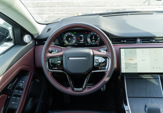 Новый Land Rover Range Rover Evoque 2025 (14 фото)