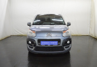Подержанный автомобиль Citroen C3 Picasso 2010 года (2 фото)