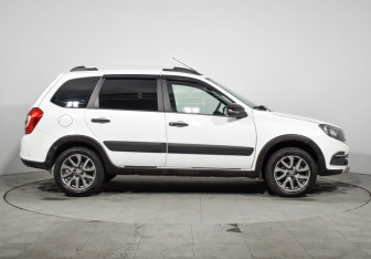 Подержанный автомобиль LADA (ВАЗ) Granta Wagon 2023 года (4 фото)