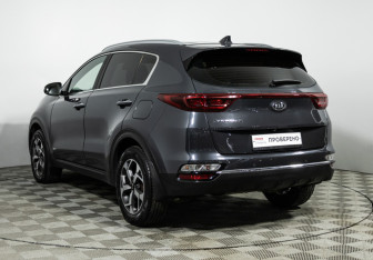 Подержанный автомобиль Kia Sportage 2021 года (7 фото)