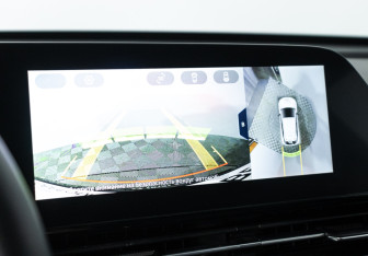 Подержанный автомобиль Omoda C5 2023 года (16 фото)