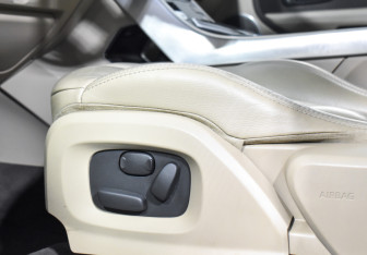 Подержанный автомобиль Land Rover Range Rover Evoque 2012 года (11 фото)