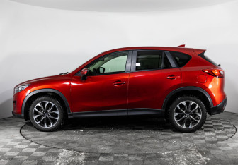 Подержанный автомобиль Mazda CX-5 2015 года (8 фото)