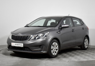 Подержанный автомобиль Kia Rio Hatchback 2015 года (1 фото)
