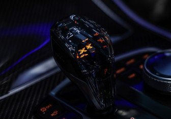 Подержанный автомобиль BMW X5 2021 года (23 фото)