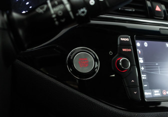 Подержанный автомобиль Kia Ceed Wagon 2018 года (18 фото)