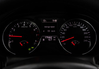 Подержанный автомобиль Nissan Qashqai 2010 года (18 фото)