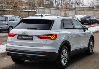 Подержанный автомобиль Audi Q3 2020 года (5 фото)