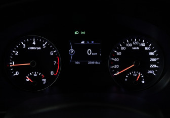 Подержанный автомобиль Kia Sportage 2017 года (12 фото)