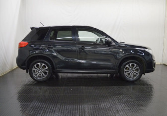 Подержанный автомобиль Suzuki Vitara 2018 года (4 фото)