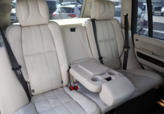 Подержанный автомобиль Land Rover Range Rover 2012 года (35 фото)