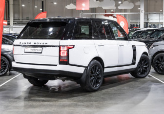 Подержанный автомобиль Land Rover Range Rover 2013 года (7 фото)
