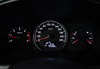 Подержанный автомобиль Hyundai H-1 2020 года (12 фото)