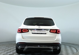 Подержанный автомобиль Mercedes-Benz GLC Coupe 2021 года (6 фото)