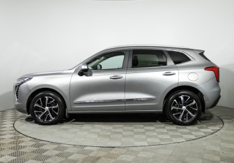 Подержанный автомобиль Haval Jolion 2021 года (8 фото)