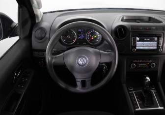 Подержанный автомобиль Volkswagen Amarok 2012 года (9 фото)