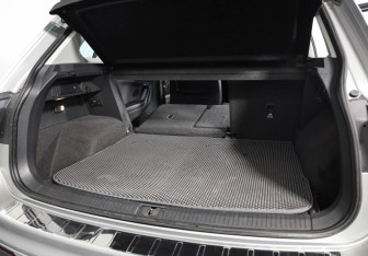 Подержанный автомобиль Volkswagen Tiguan 2017 года (31 фото)