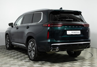 Подержанный автомобиль Exeed VX 2024 года (7 фото)