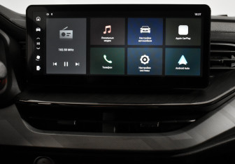 Подержанный автомобиль Haval F7x 2023 года (18 фото)