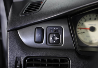 Подержанный автомобиль Mitsubishi Lancer Sedan 2006 года (14 фото)