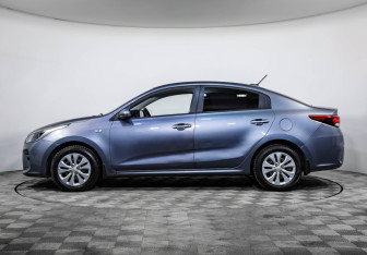 Подержанный автомобиль Kia Rio Sedan 2020 года (8 фото)