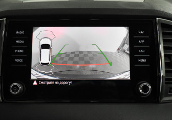 Подержанный автомобиль Skoda Karoq 2021 года (18 фото)