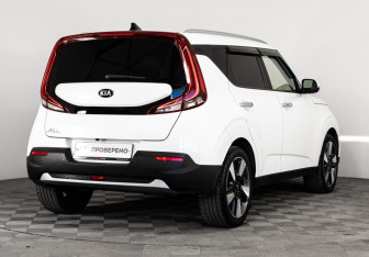 Подержанный автомобиль Kia Soul 2019 года (5 фото)