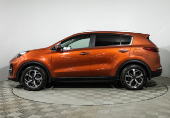 Подержанный автомобиль Kia Sportage 2019 года (8 фото)