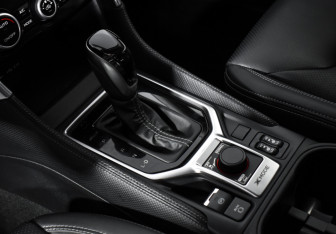 Подержанный автомобиль Subaru Forester Suv 2019 года (11 фото)