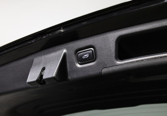 Подержанный автомобиль Hyundai Santa Fe 2018 года (30 фото)